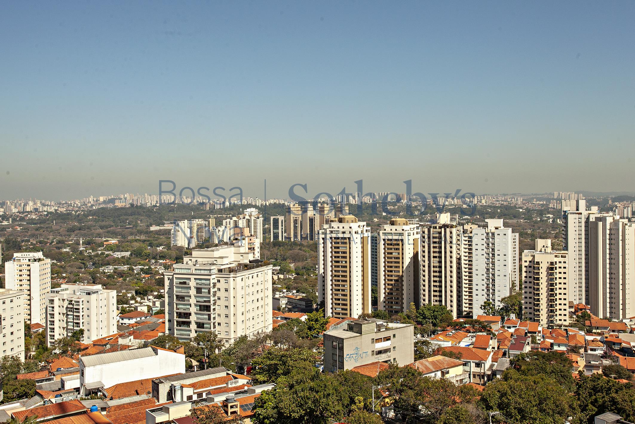 Cobertura duplex em localização privilegiada no Alto de Pinheiros