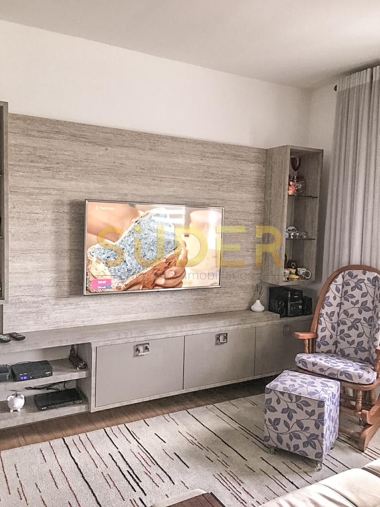 Apartamento à venda Porto Alegre, 3 dormitórios transformado em 2